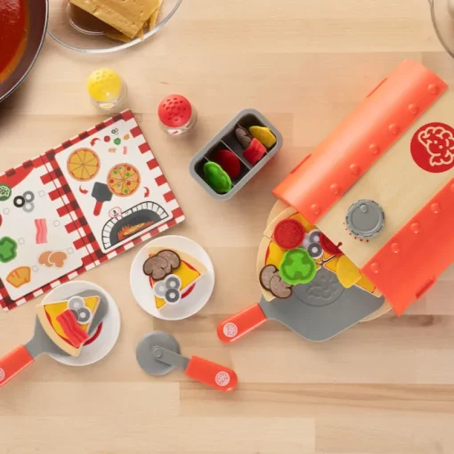 Fat Brain - Pretendables Pizza Set