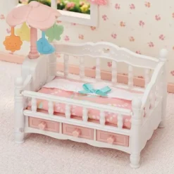 Sylvanian Families - Crib With Mobile