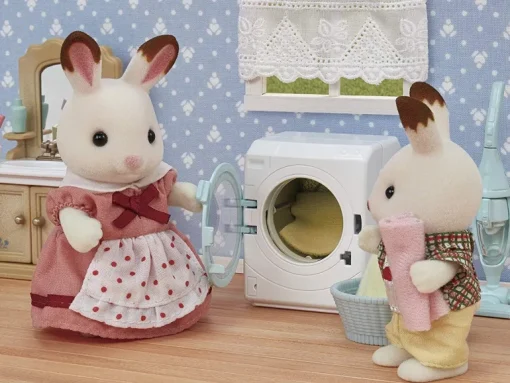 Sylvanian Families - Laundry & Vacuum Cleaner